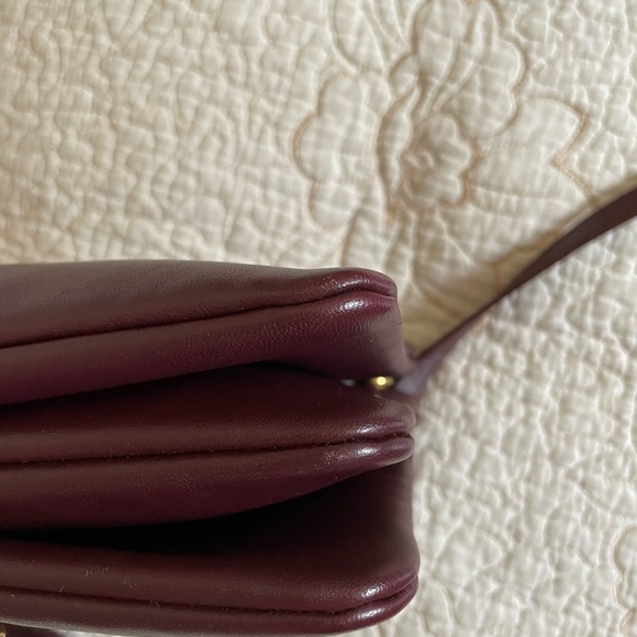 CELINE Trio Bag, New Logo, in Smooth Lambskin Leather - Picture 9 of 11